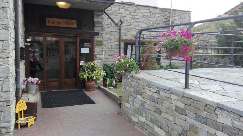 Hotel, Bar & Bistrot Saint Nicolas Gran Paradiso 外观 照片